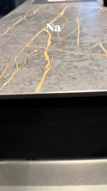 #keukenblad #sanitair #natuursteen #composiet #keramiek #dekton #reparaties #Scheuren #randlijst #schaden #chipjes #barsten #beschadiging #werkblad #laminaatvloer #vloeren #wanden #pvcvloer #wasbak #interieur